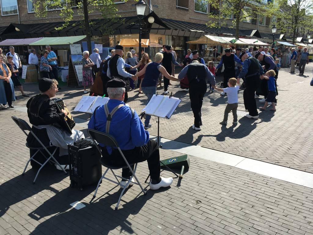 Vrijdag 6 mei 2016, Erfgooiersmarkt in Huizen